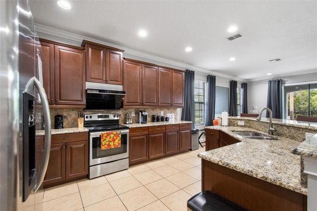 945 DESERT MOUNTAIN COURT, Reunion, FL 34747