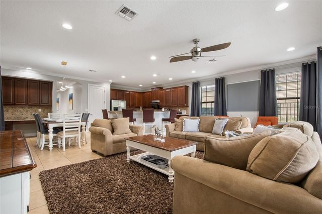 945 DESERT MOUNTAIN COURT, Reunion, FL 34747