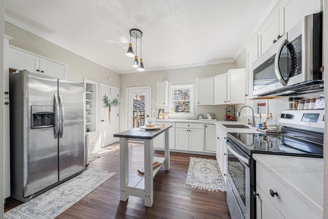706 METOXEN AVENUE, Kaukauna, WI 54130