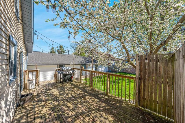 706 METOXEN AVENUE, Kaukauna, WI 54130