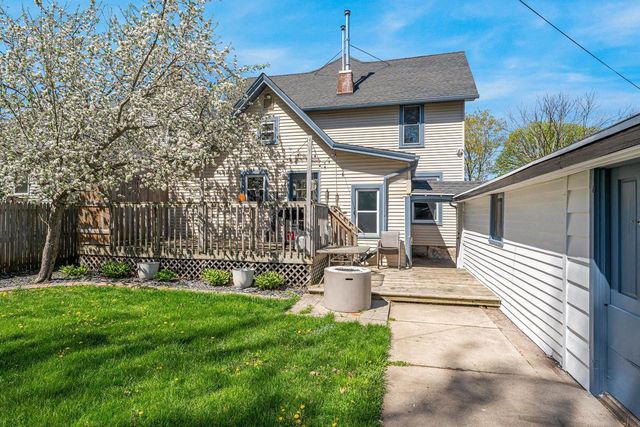 706 METOXEN AVENUE, Kaukauna, WI 54130