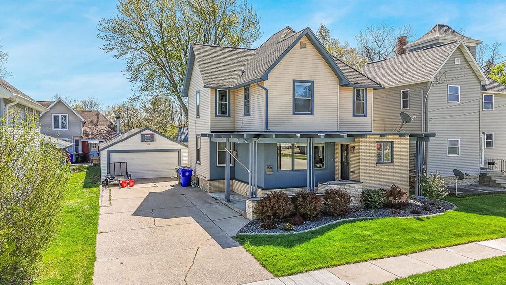 706 METOXEN AVENUE, Kaukauna, WI 54130