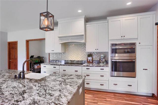 110 Larkspur Circle, Penn Twp, PA 16002