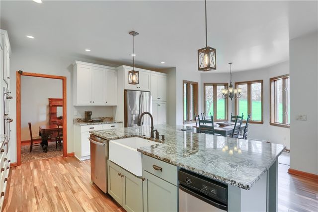 110 Larkspur Circle, Penn Twp, PA 16002
