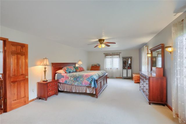 110 Larkspur Circle, Penn Twp, PA 16002
