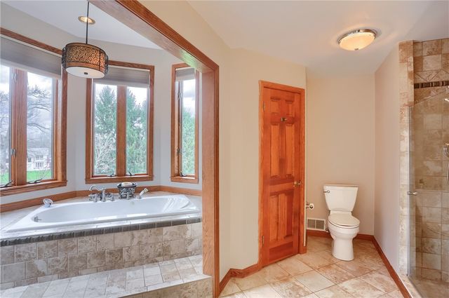 110 Larkspur Circle, Penn Twp, PA 16002