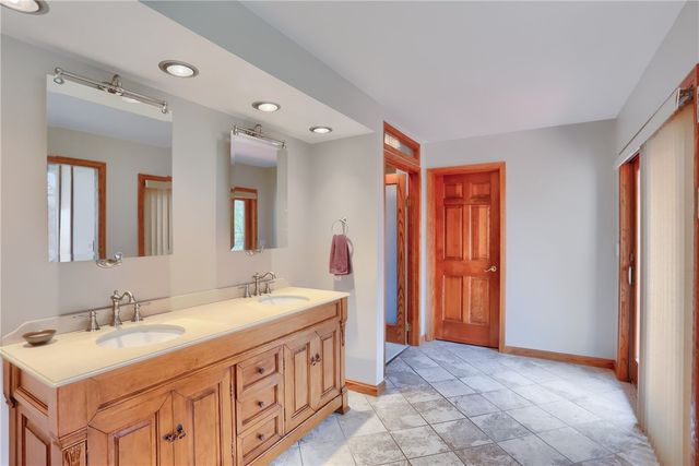 110 Larkspur Circle, Penn Twp, PA 16002