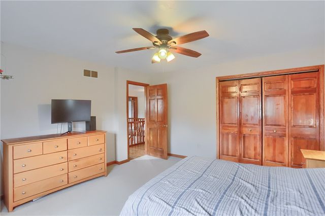 110 Larkspur Circle, Penn Twp, PA 16002