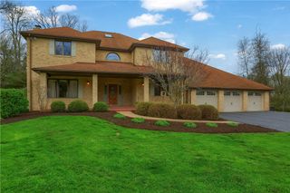 110 Larkspur Circle, Penn Twp, PA 16002