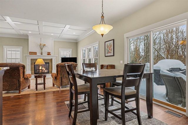 6436 Summer Meadows Drive, Rockford, MI 49341