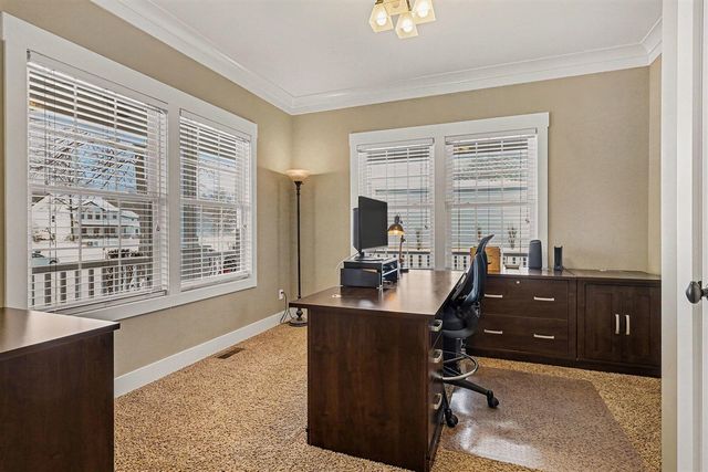 6436 Summer Meadows Drive, Rockford, MI 49341