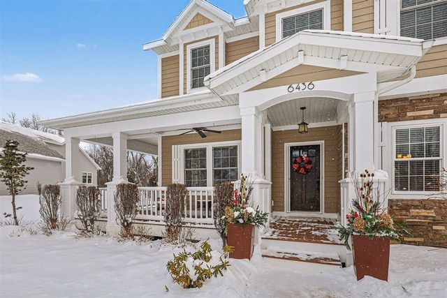 6436 Summer Meadows Drive, Rockford, MI 49341