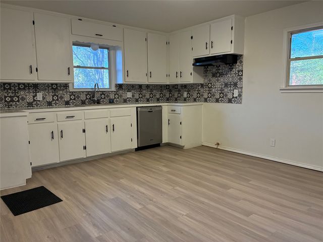 504 S Judd Street, White Settlement, TX 76108