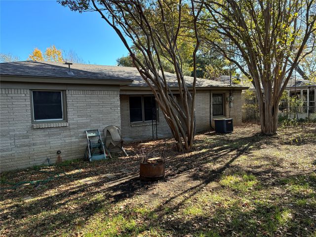 504 S Judd Street, White Settlement, TX 76108