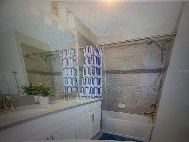 4976 WINDERMERE AVENUE, Kissimmee, FL 34746