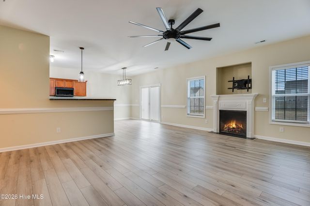 302 Esquire Drive, Richlands, NC 28574