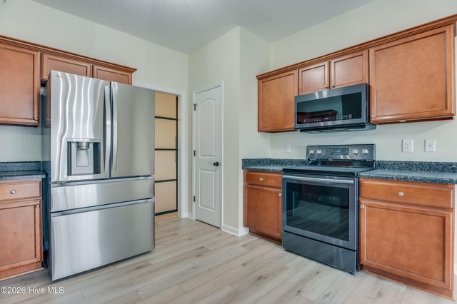 302 Esquire Drive, Richlands, NC 28574