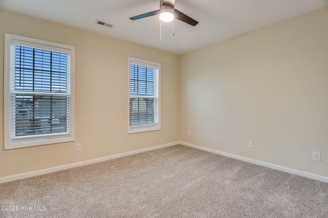 302 Esquire Drive, Richlands, NC 28574