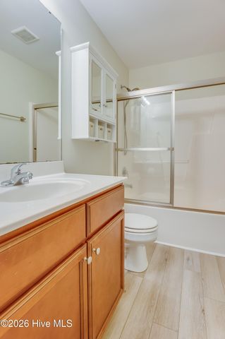 302 Esquire Drive, Richlands, NC 28574