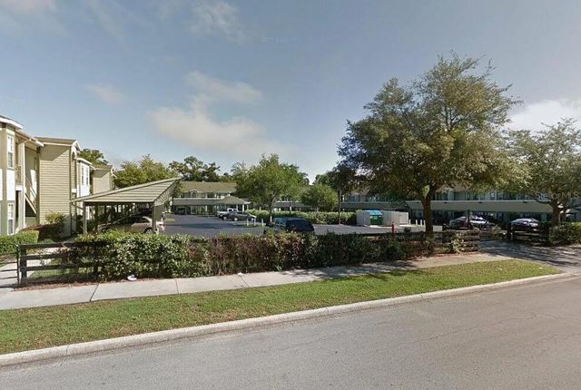 2935 NE 7TH STREET 104, Ocala, FL 34470