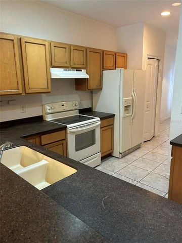 2935 NE 7TH STREET 104, Ocala, FL 34470