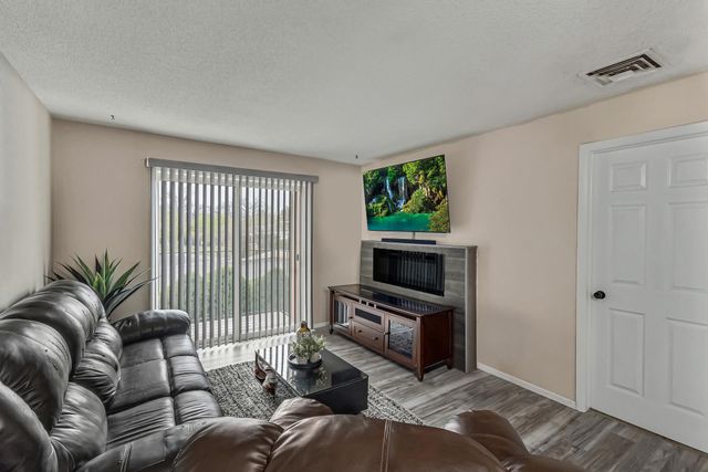 3231 Lakeside Dr Apt 306, Grand Junction, CO 81506