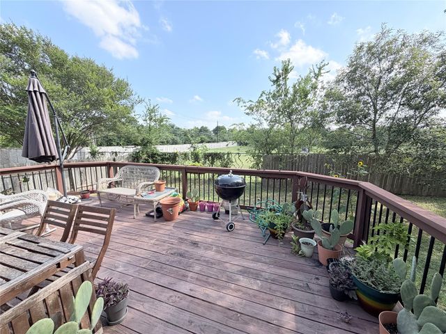 2805 Feathercrest DR, Austin, TX 78728