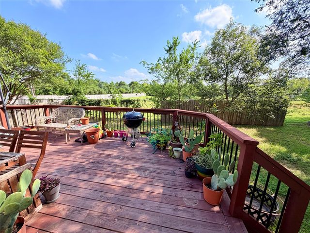 2805 Feathercrest DR, Austin, TX 78728
