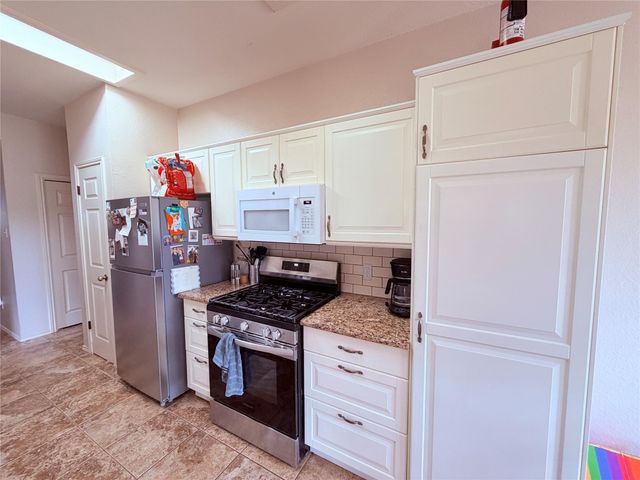 2805 Feathercrest DR, Austin, TX 78728