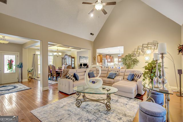 65 Fox Hall Crossing W, Senoia, GA 30276