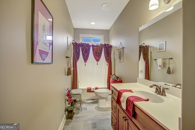 65 Fox Hall Crossing W, Senoia, GA 30276