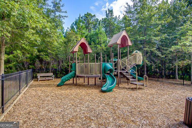 65 Fox Hall Crossing W, Senoia, GA 30276