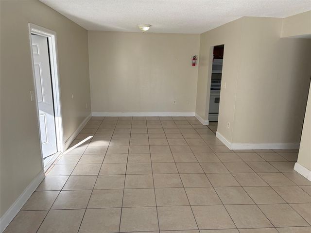 405 Executive Center Drive 113, West Palm Beach, FL 33401