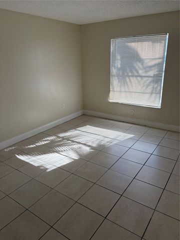 405 Executive Center Drive 113, West Palm Beach, FL 33401