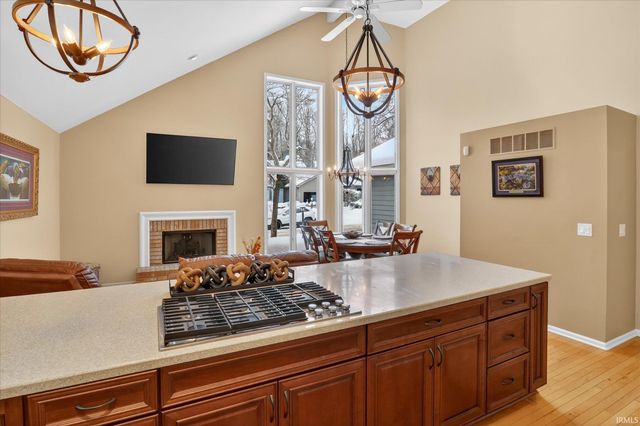 17916 Ashmont Place, South Bend, IN 46635