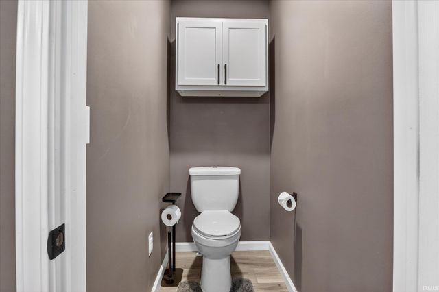 17916 Ashmont Place, South Bend, IN 46635