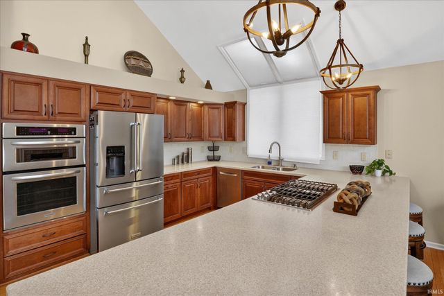 17916 Ashmont Place, South Bend, IN 46635