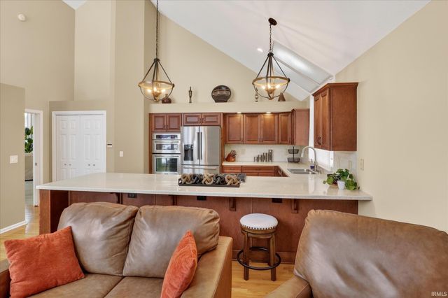 17916 Ashmont Place, South Bend, IN 46635