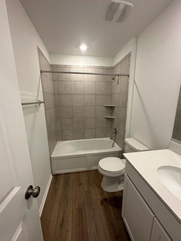 100 River Rise RD, Kyle, TX 78640