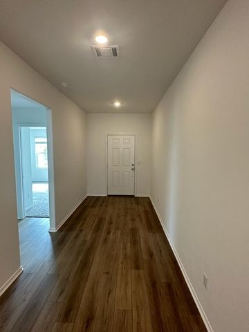 100 River Rise RD, Kyle, TX 78640