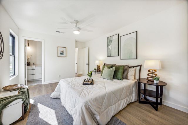 6411 Sandshof DR, Austin, TX 78724