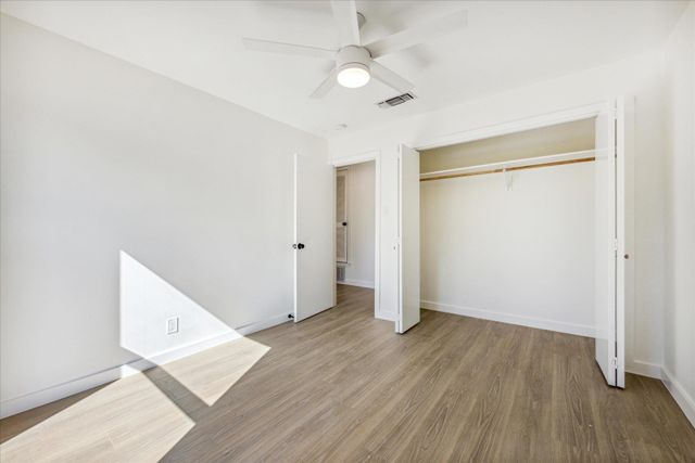 6411 Sandshof DR, Austin, TX 78724