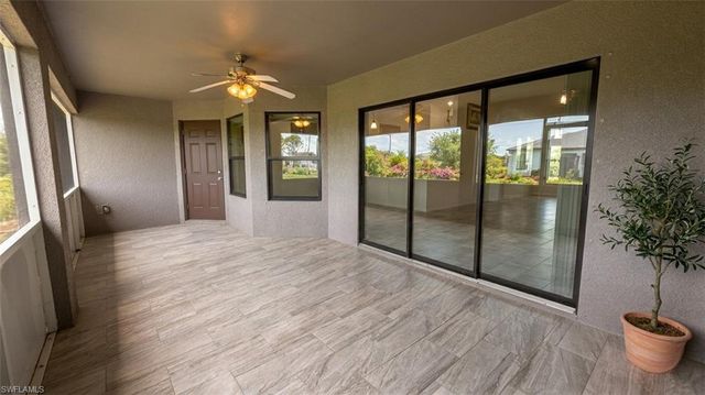 2917 12th ST SW, Lehigh Acres, FL 33976