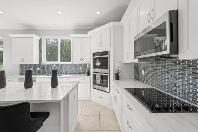 11158 Mainsail Court, Wellington, FL 33449