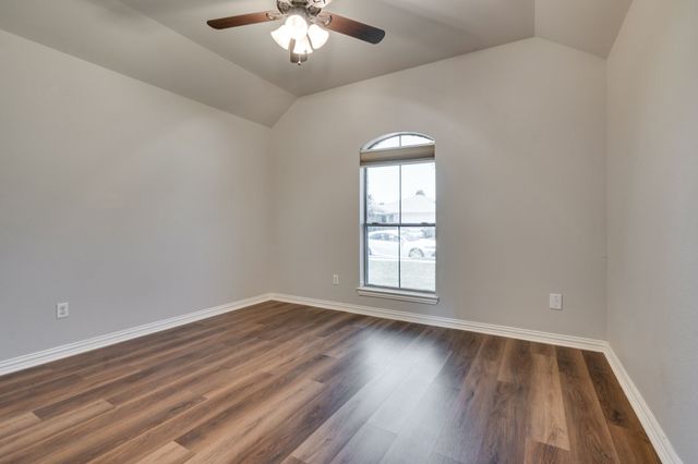 218 Windmill Drive, Justin, TX 76247