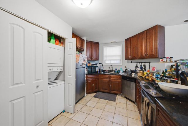 5117 N Western Avenue, Chicago, IL 60625