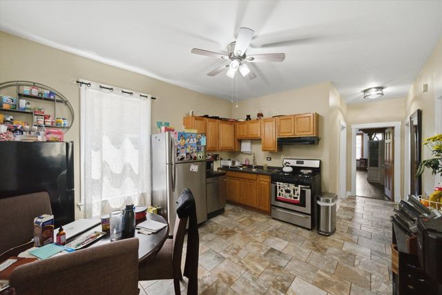 5117 N Western Avenue, Chicago, IL 60625