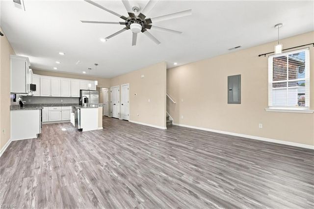 945 Gordon AVE, Norfolk, VA 23504