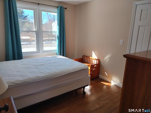 21 Emond Street, Putnam, CT 06260