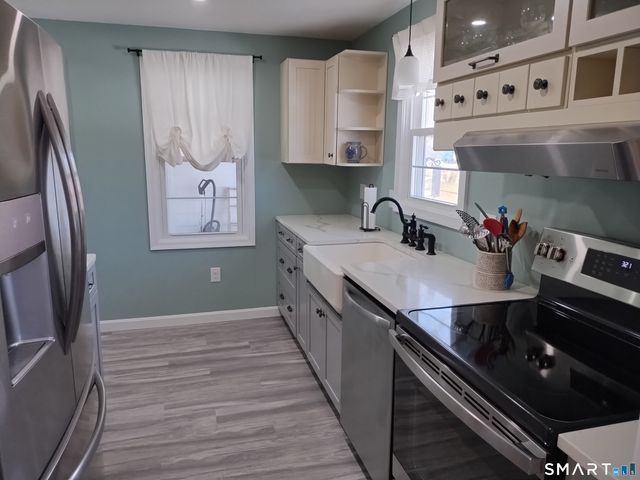 21 Emond Street, Putnam, CT 06260